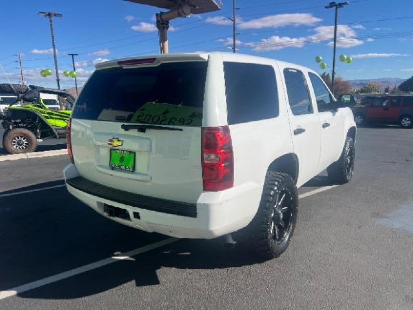 2011 White /Black Leather Interior Chevrolet Tahoe Police (1GNSK2E06BR) with an 5.3L V8 OHV 16V FFV engine, 6-Speed Automatic transmission, located at 1865 East Red Hills Pkwy, St. George, 84770, (435) 628-0023, 37.120850, -113.543640 - We specialize in helping ALL people get the best financing available. No matter your credit score, good, bad or none we can get you an amazing rate. Had a bankruptcy, divorce, or repossessions? We give you the green light to get your credit back on the road. Low down and affordable payments that fit - Photo#6