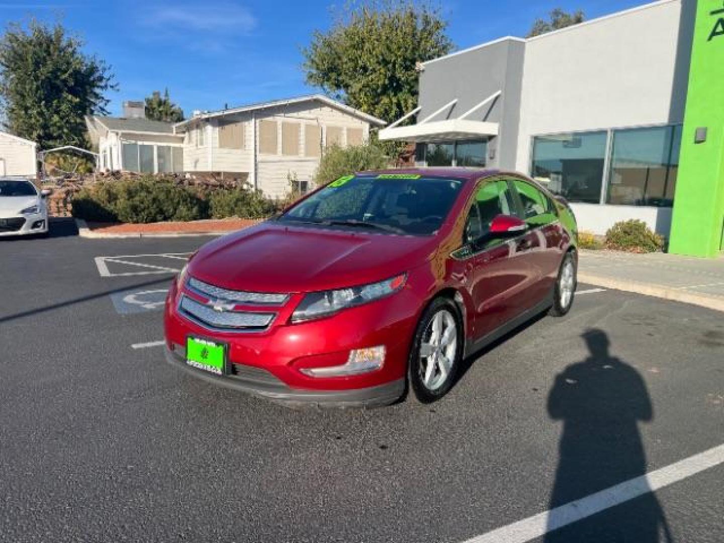 2013 Red /Black Leather Interior Chevrolet Volt Premium w/ LEP (1G1RF6E46DU) with an 1.4L L4 DOHC 16V PLUG-IN HYBRID engine, Continuously Variable Transmission transmission, located at 940 North Main Street, Cedar City, UT, 84720, (435) 628-0023, 37.692936, -113.061897 - Photo#2