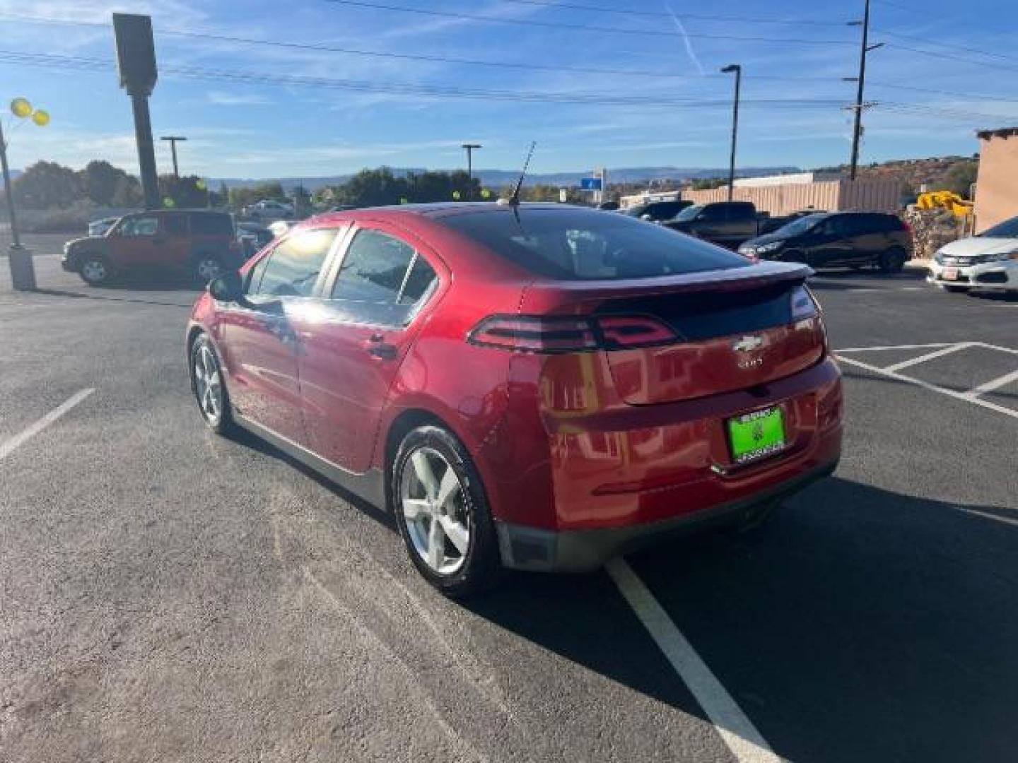 2013 Red /Black Leather Interior Chevrolet Volt Premium w/ LEP (1G1RF6E46DU) with an 1.4L L4 DOHC 16V PLUG-IN HYBRID engine, Continuously Variable Transmission transmission, located at 1865 East Red Hills Pkwy, St. George, 84770, (435) 628-0023, 37.120850, -113.543640 - ***This vehicle qualifies for the EV/Hybrid tax rebate of up to $4,000*** We are setup with the IRS to recieve direct payments within 72 hours. We file the rebate online with IRS and can credit it to your down payment, reduce the sales price OR give you cashback!! These cars will not last and can o - Photo#6