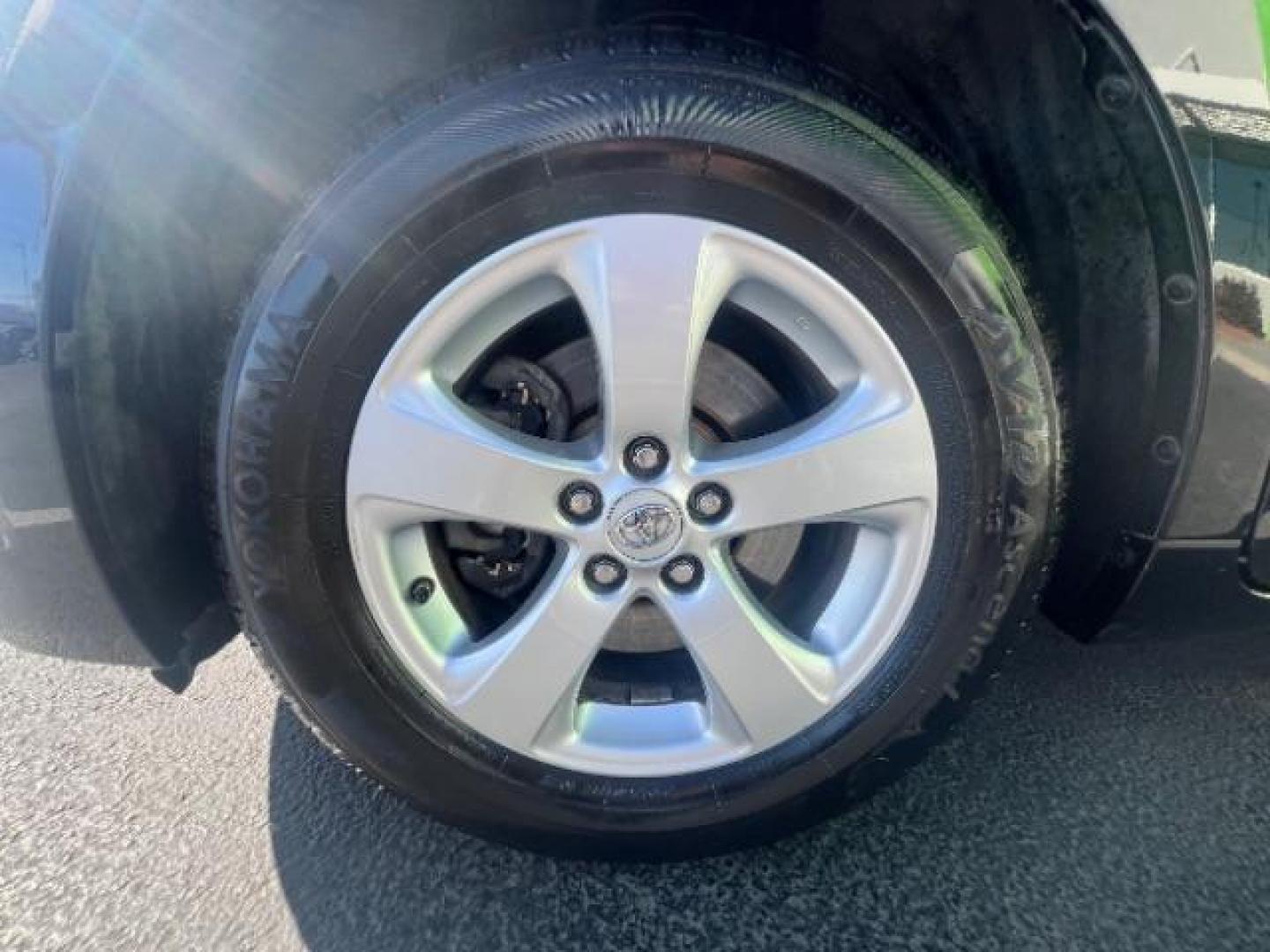 2016 Midnight Black Metal /Ash, cloth Toyota Sienna L FWD 7-Passenger V6 (5TDZK3DC7GS) with an 3.5L V6 EFI DOHC 24V engine, 5-Speed Automatic transmission, located at 940 North Main Street, Cedar City, UT, 84720, (435) 628-0023, 37.692936, -113.061897 - Photo#9