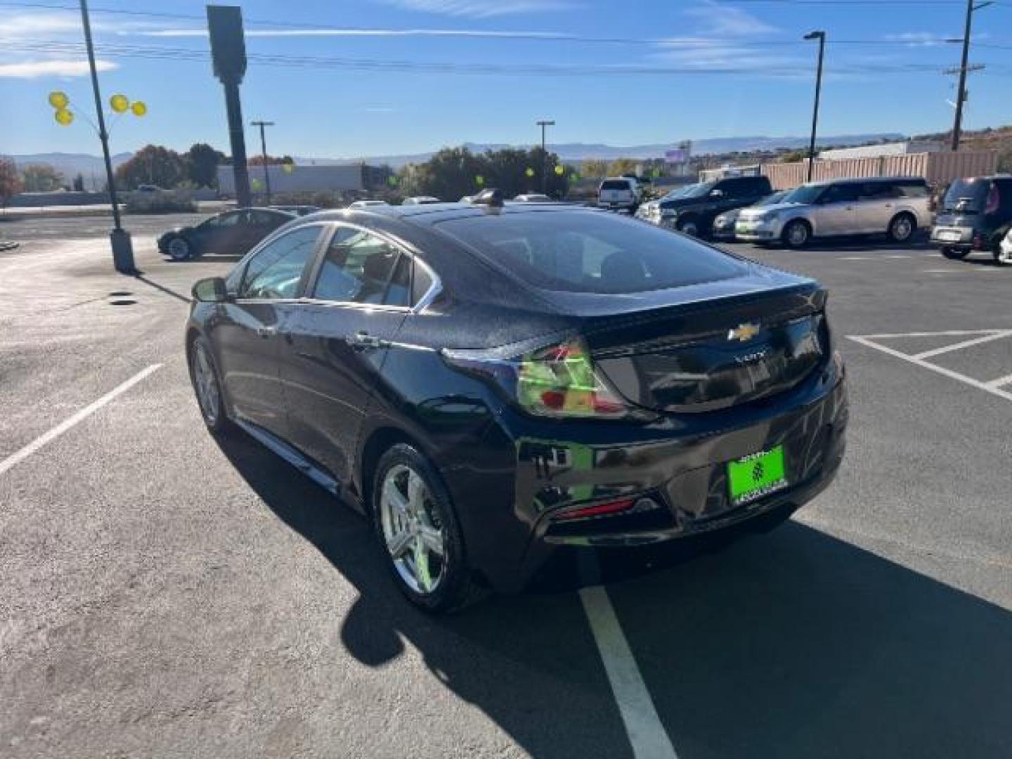 2016 Mosaic Black Metallic /Jet Black/Jet Black, cloth Chevrolet Volt LT (1G1RC6S50GU) with an 1.5L L4 DOHC 16V PLUG-IN HYBRID engine, Continuously Variable Transmission transmission, located at 940 North Main Street, Cedar City, UT, 84720, (435) 628-0023, 37.692936, -113.061897 - ***This vehicle qualifies for the EV/Hybrid tax rebate of up to $4,000*** We are setup with the IRS to recieve direct payments within 72 hours. We file the rebate online with IRS and can credit it to your down payment, reduce the sales price OR give you cashback!! These cars will not last and can o - Photo#4