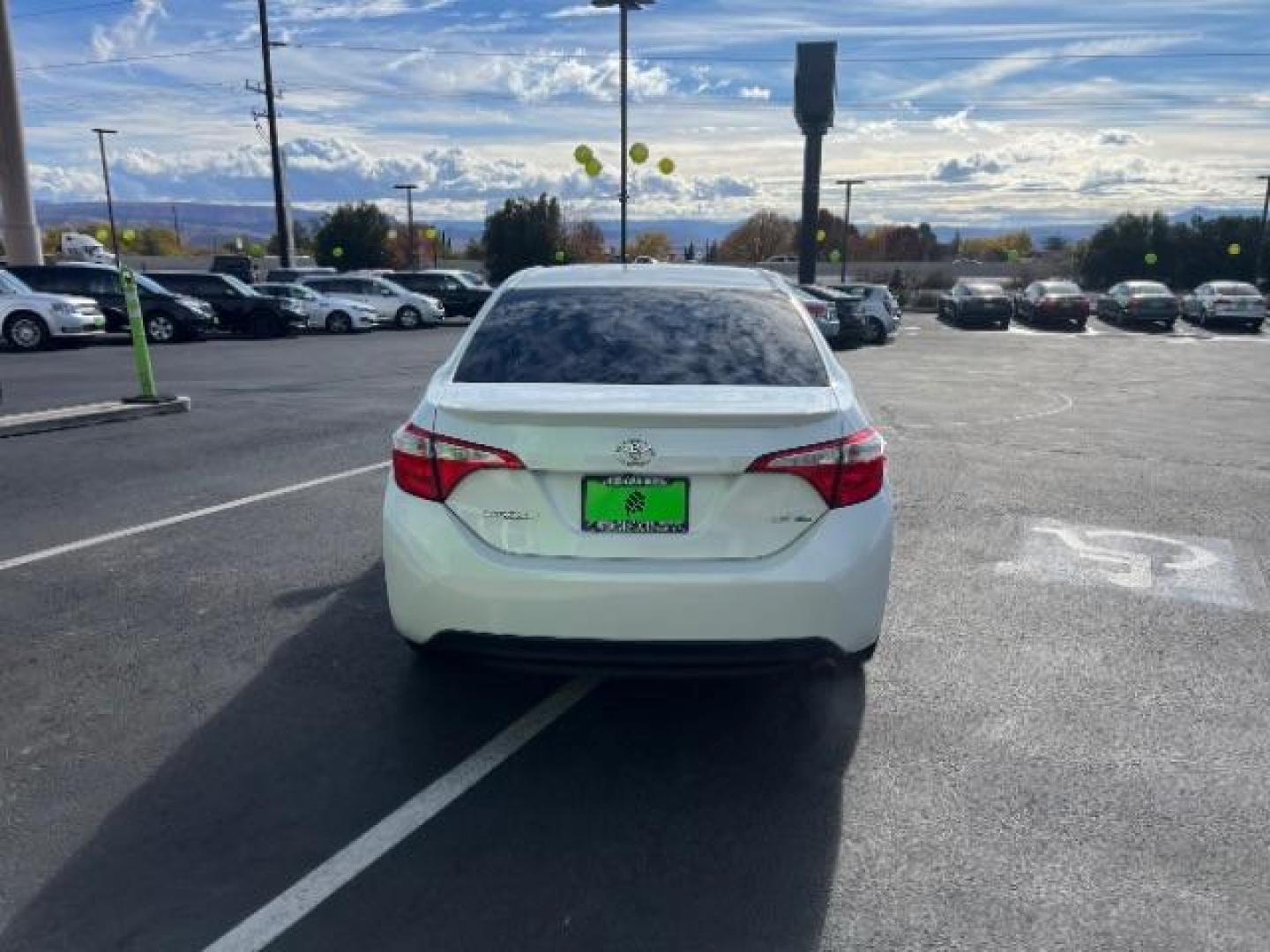 2015 Blizzard Pearl /Amber Fabric, cloth Toyota Corolla LE Eco CVT (5YFBPRHE3FP) with an 1.8L L4 DOHC 16V engine, Continuously Variable Transmission transmission, located at 1865 East Red Hills Pkwy, St. George, 84770, (435) 628-0023, 37.120850, -113.543640 - We specialize in helping ALL people get the best financing available. No matter your credit score, good, bad or none we can get you an amazing rate. Had a bankruptcy, divorce, or repossessions? We give you the green light to get your credit back on the road. Low down and affordable payments that fit - Photo#5