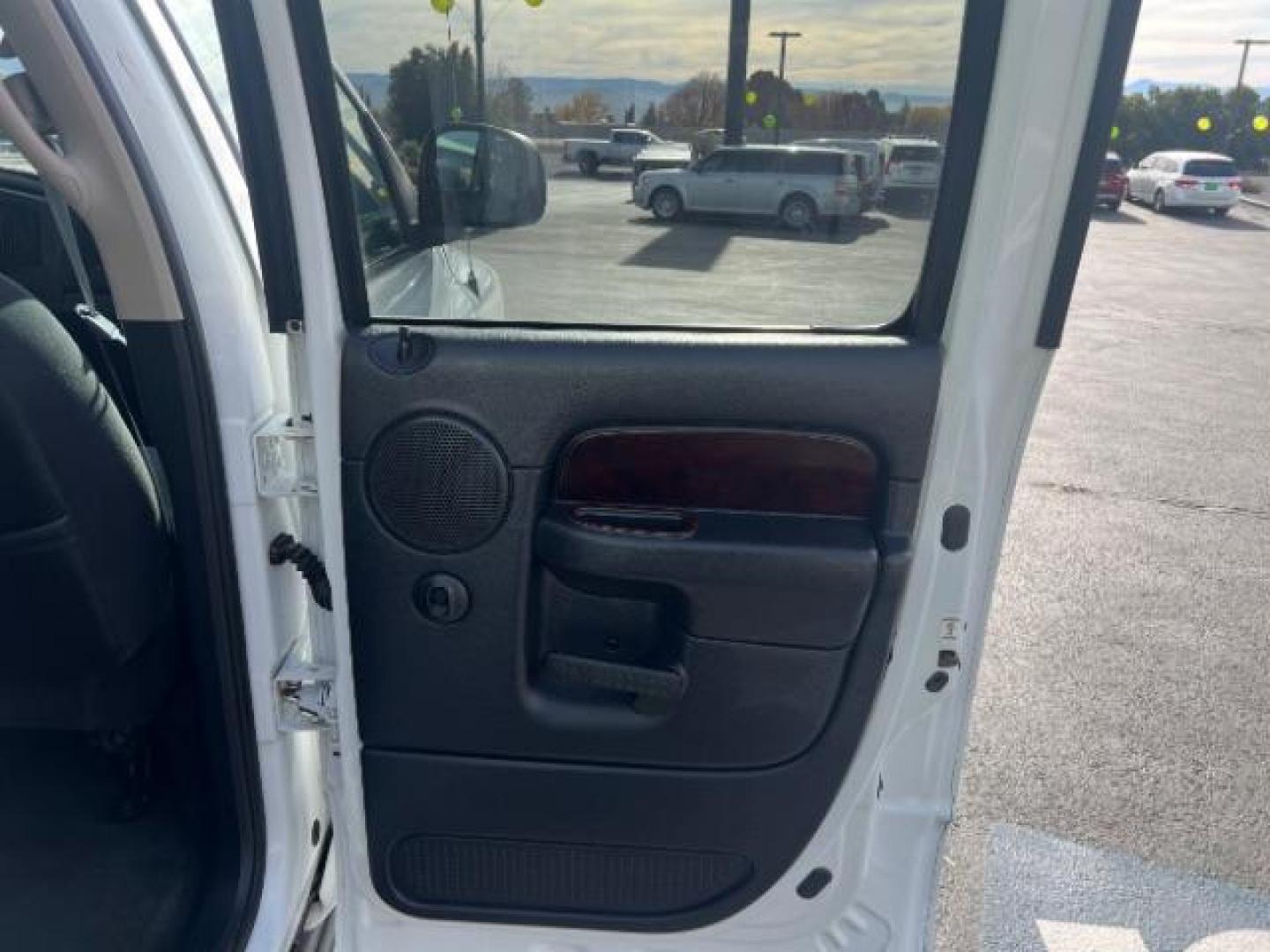 2002 Bright White /Dark Slate Gray Cloth Interior Dodge Ram 1500 ST Quad Cab Short Bed 2WD (3D7HA18N22G) with an 4.7L V8 SOHC 16V engine, 4-Speed Automatic transmission, located at 1865 East Red Hills Pkwy, St. George, 84770, (435) 628-0023, 37.120850, -113.543640 - We specialize in helping ALL people get the best financing available. No matter your credit score, good, bad or none we can get you an amazing rate. Had a bankruptcy, divorce, or repossessions? We give you the green light to get your credit back on the road. Low down and affordable payments that fit - Photo#26