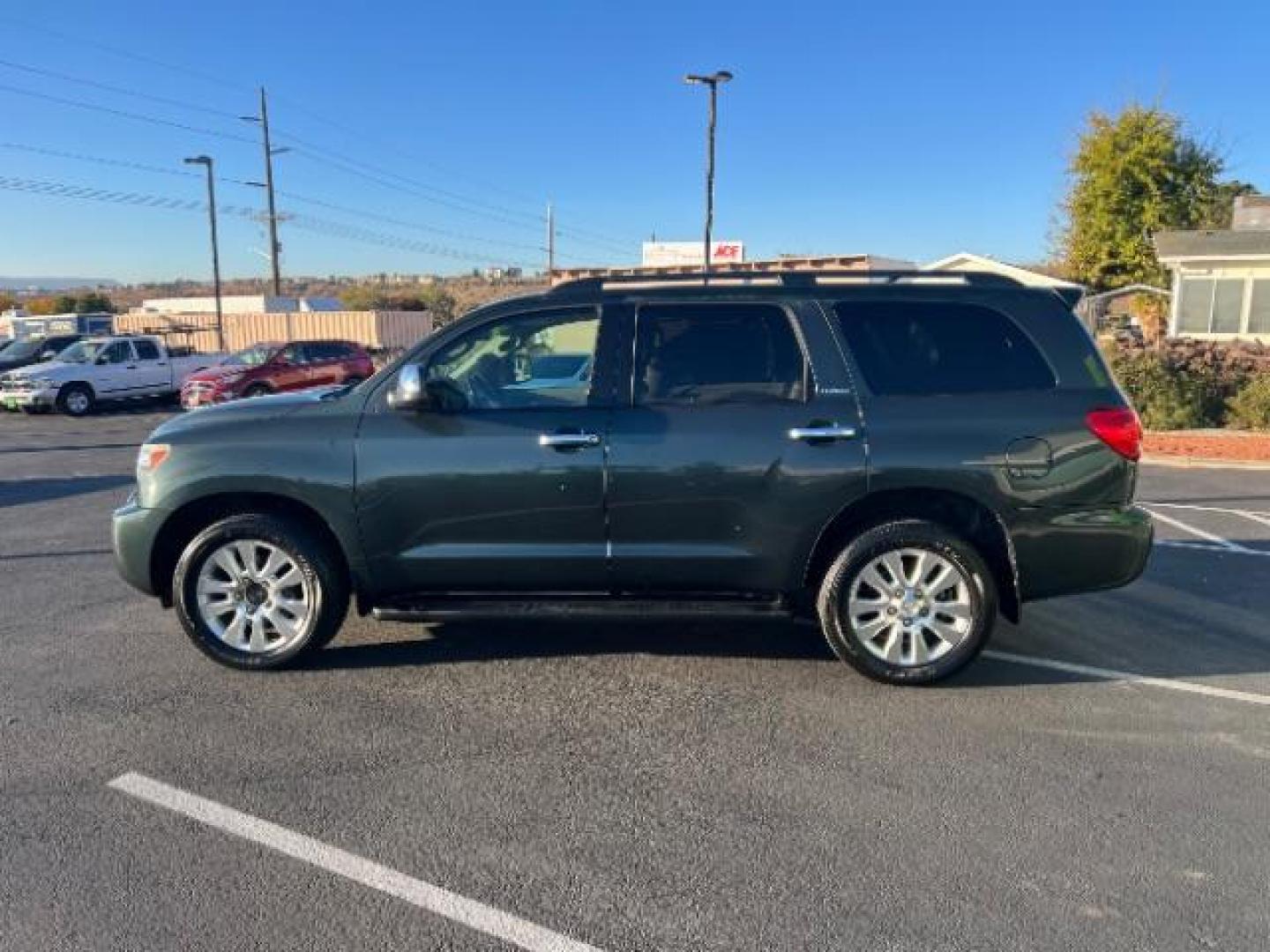 2008 Timberland Mica /Sand Beige Leather Interior Toyota Sequoia Plantium 2WD (5TDZY67A78S) with an 4.7L V8 DOHC 32V engine, 6-Speed Automatic transmission, located at 1865 East Red Hills Pkwy, St. George, 84770, (435) 628-0023, 37.120850, -113.543640 - We specialize in helping ALL people get the best financing available. No matter your credit score, good, bad or none we can get you an amazing rate. Had a bankruptcy, divorce, or repossessions? We give you the green light to get your credit back on the road. Low down and affordable payments that fit - Photo#3