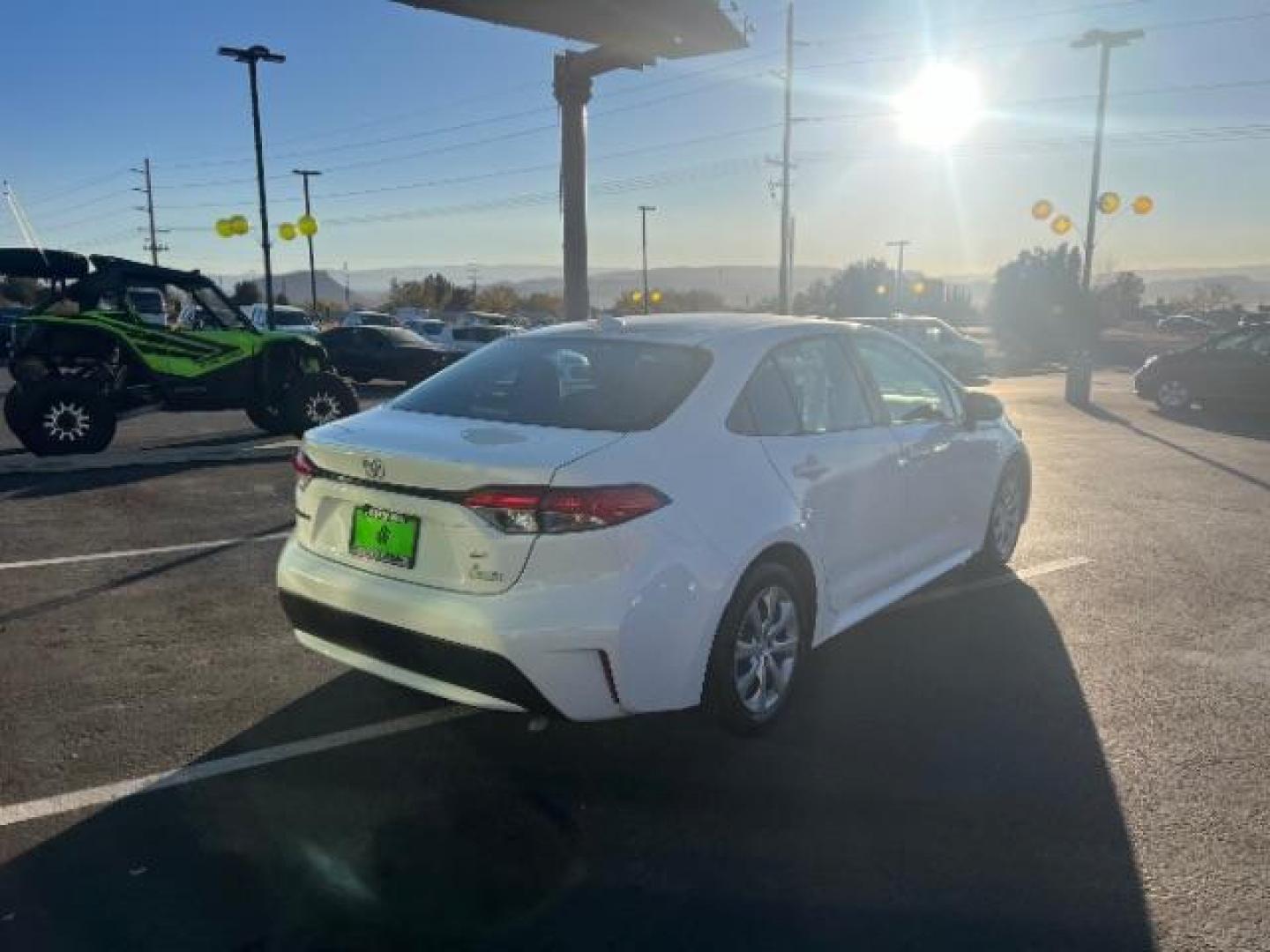 2021 White /Black Interior Toyota Corolla LE (5YFEPMAE4MP) with an 1.8L L4 DOHC 16V engine, Continuously Variable Transmission transmission, located at 1865 East Red Hills Pkwy, St. George, 84770, (435) 628-0023, 37.120850, -113.543640 - We specialize in helping ALL people get the best financing available. No matter your credit score, good, bad or none we can get you an amazing rate. Had a bankruptcy, divorce, or repossessions? We give you the green light to get your credit back on the road. Low down and affordable payments that fit - Photo#6