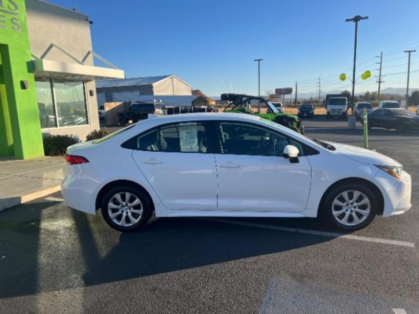 2021 White /Black Interior Toyota Corolla LE (5YFEPMAE4MP) with an 1.8L L4 DOHC 16V engine, Continuously Variable Transmission transmission, located at 1865 East Red Hills Pkwy, St. George, 84770, (435) 628-0023, 37.120850, -113.543640 - We specialize in helping ALL people get the best financing available. No matter your credit score, good, bad or none we can get you an amazing rate. Had a bankruptcy, divorce, or repossessions? We give you the green light to get your credit back on the road. Low down and affordable payments that fit - Photo#7