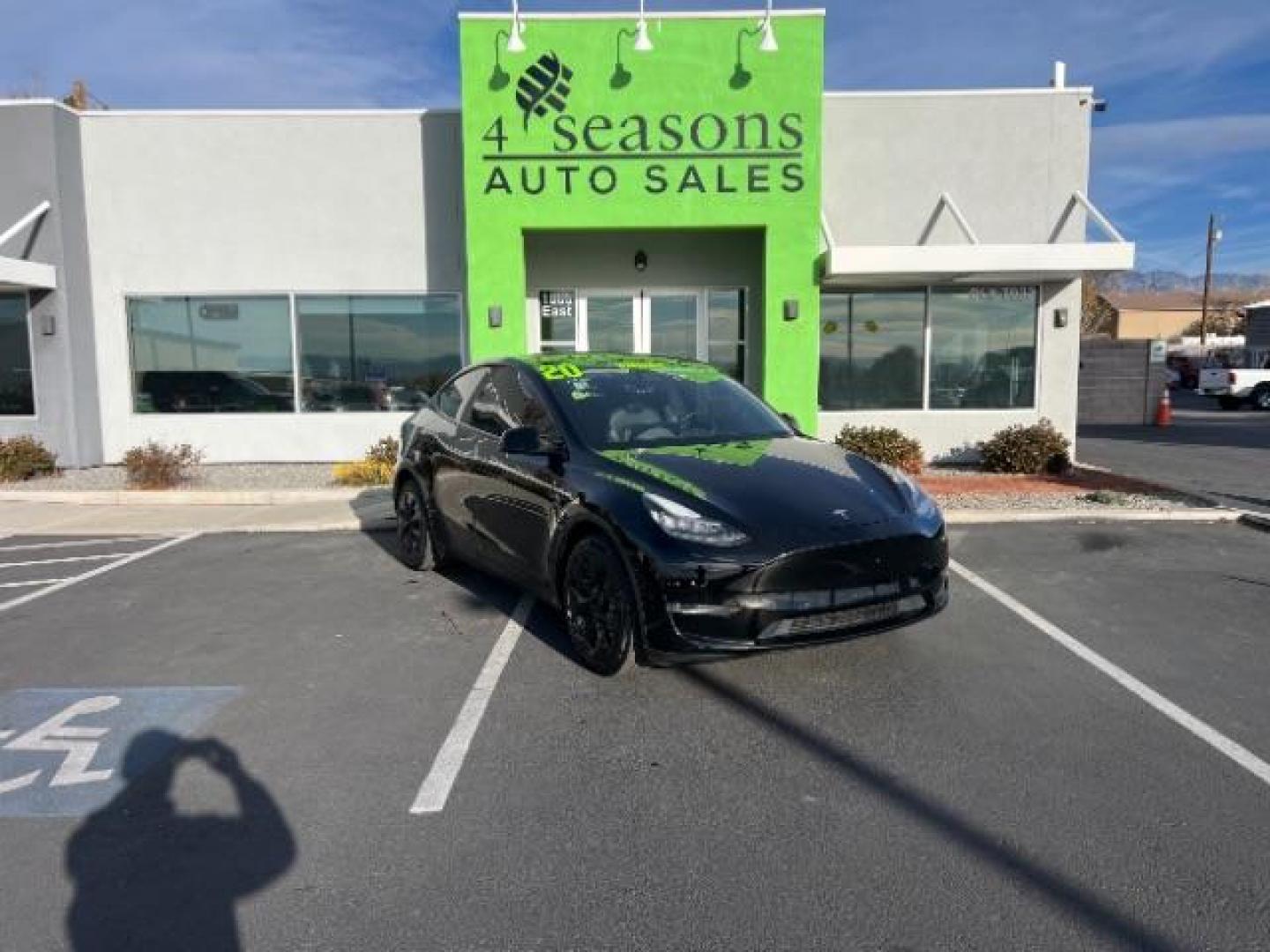 2020 Solid Black /All Black, leatherette Tesla Model Y Performance (5YJYGDEF6LF) with an ELECTRIC engine, 1-Speed Automatic transmission, located at 1865 East Red Hills Pkwy, St. George, 84770, (435) 628-0023, 37.120850, -113.543640 - Get additional $4k off the price with EV rebate! Runs and drives perfect. HAS FSD PAID FOR! ($8k software upgrade). Beautiful black on black performance. Best deal in the country! Battery and Motor warranty up to 120k miles. QUALIFIES FOR $4k TAX REBATE! We are setup with IRS to file for refun - Photo#0