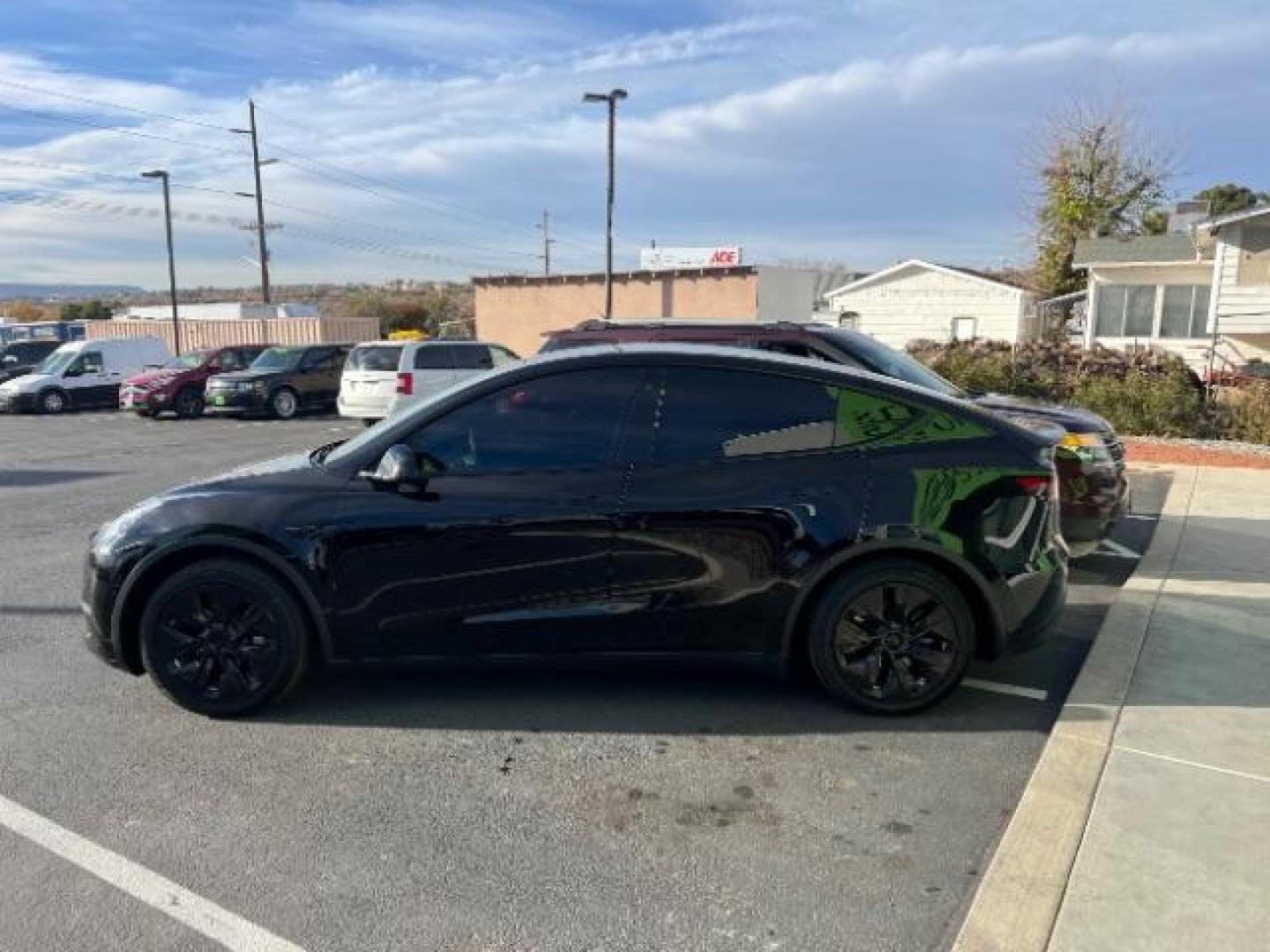 2020 Solid Black /All Black, leatherette Tesla Model Y Performance (5YJYGDEF6LF) with an ELECTRIC engine, 1-Speed Automatic transmission, located at 1865 East Red Hills Pkwy, St. George, 84770, (435) 628-0023, 37.120850, -113.543640 - Get additional $4k off the price with EV rebate! Runs and drives perfect. HAS FSD PAID FOR! ($8k software upgrade). Beautiful black on black performance. Best deal in the country! Battery and Motor warranty up to 120k miles. QUALIFIES FOR $4k TAX REBATE! We are setup with IRS to file for refun - Photo#6