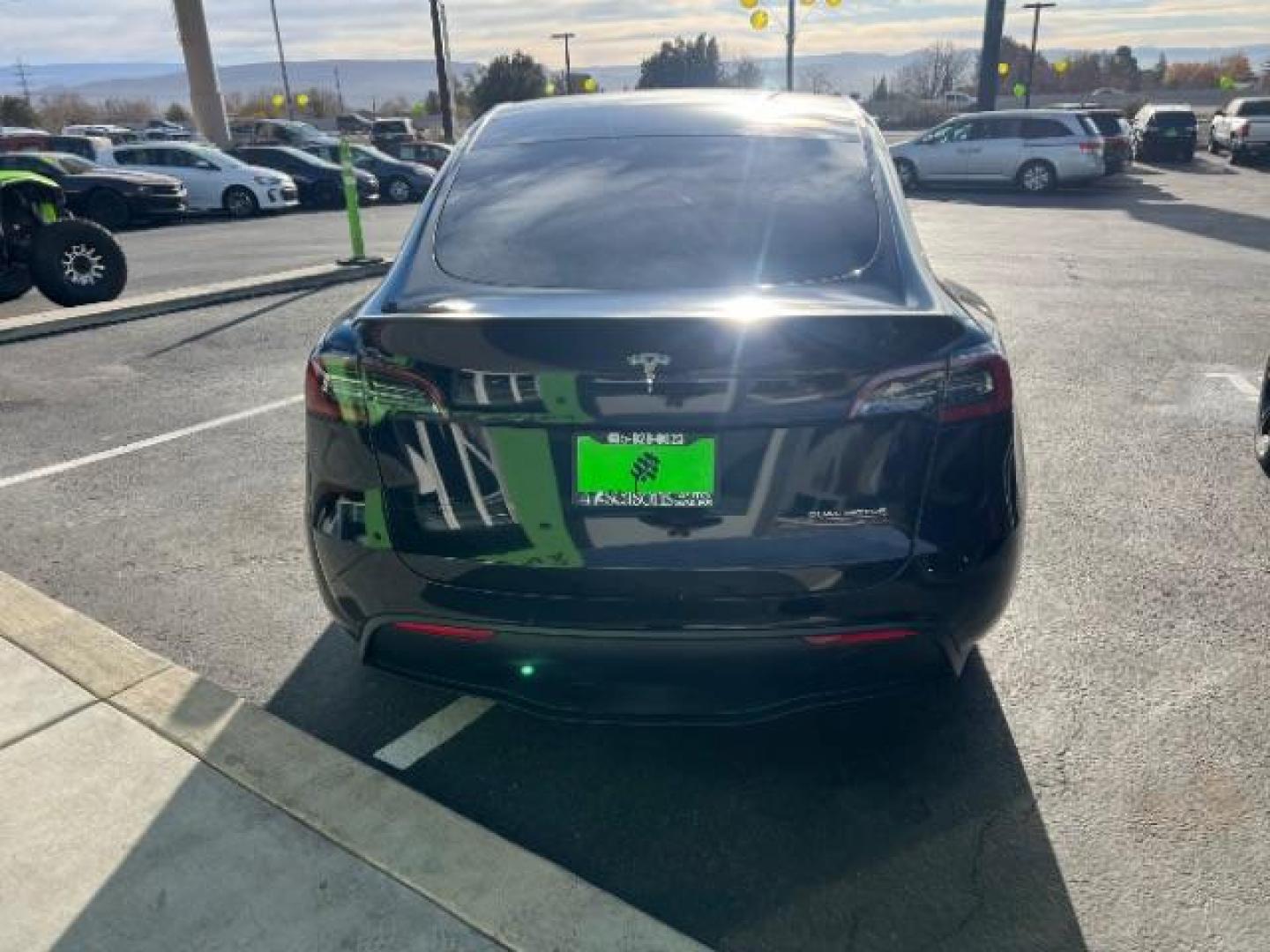 2020 Solid Black /All Black, leatherette Tesla Model Y Performance (5YJYGDEF6LF) with an ELECTRIC engine, 1-Speed Automatic transmission, located at 1865 East Red Hills Pkwy, St. George, 84770, (435) 628-0023, 37.120850, -113.543640 - Get additional $4k off the price with EV rebate! Runs and drives perfect. HAS FSD PAID FOR! ($8k software upgrade). Beautiful black on black performance. Best deal in the country! Battery and Motor warranty up to 120k miles. QUALIFIES FOR $4k TAX REBATE! We are setup with IRS to file for refun - Photo#8