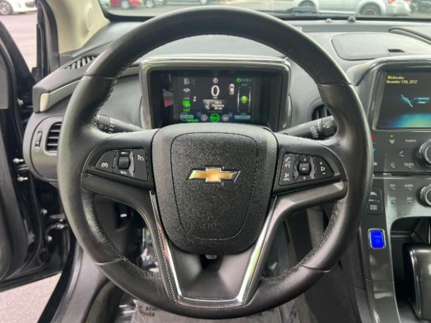 2013 Black /Jet Blk Seats/Ceramic Wh Chevrolet Volt Premium w/ Navigation (1G1RD6E48DU) with an 1.4L L4 DOHC 16V PLUG-IN HYBRID engine, Continuously Variable Transmission transmission, located at 1865 East Red Hills Pkwy, St. George, 84770, (435) 628-0023, 37.120850, -113.543640 - ***This vehicle qualifies for the EV/Hybrid tax rebate of up to $4,000*** We are setup with the IRS to recieve direct payments within 72 hours. We file the rebate online with IRS and can credit it to your down payment, reduce the sales price OR give you cashback!! These cars will not last and can o - Photo#16