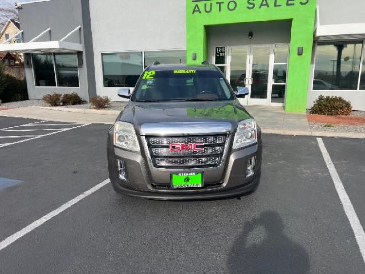 2012 Mocha Steel Metallic /Brownstone Leather Interior GMC Terrain SLT2 AWD (2GKFLXE54C6) with an 3.0L V6 DOHC 24V engine, 6-Speed Automatic transmission, located at 1865 East Red Hills Pkwy, St. George, 84770, (435) 628-0023, 37.120850, -113.543640 - We specialize in helping ALL people get the best financing available. No matter your credit score, good, bad or none we can get you an amazing rate. Had a bankruptcy, divorce, or repossessions? We give you the green light to get your credit back on the road. Low down and affordable payments that fit - Photo#1