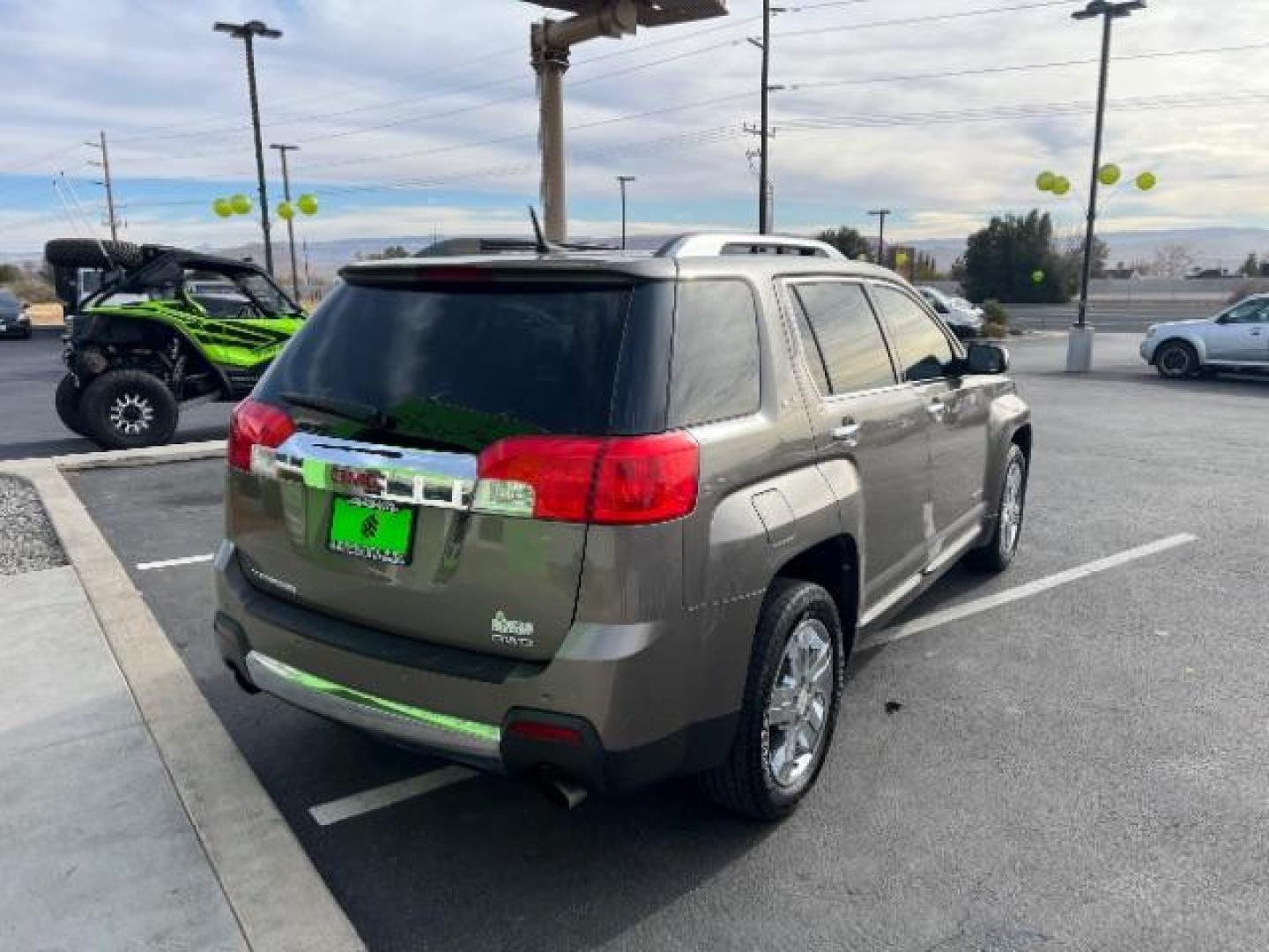 2012 Mocha Steel Metallic /Brownstone Leather Interior GMC Terrain SLT2 AWD (2GKFLXE54C6) with an 3.0L V6 DOHC 24V engine, 6-Speed Automatic transmission, located at 1865 East Red Hills Pkwy, St. George, 84770, (435) 628-0023, 37.120850, -113.543640 - We specialize in helping ALL people get the best financing available. No matter your credit score, good, bad or none we can get you an amazing rate. Had a bankruptcy, divorce, or repossessions? We give you the green light to get your credit back on the road. Low down and affordable payments that fit - Photo#6