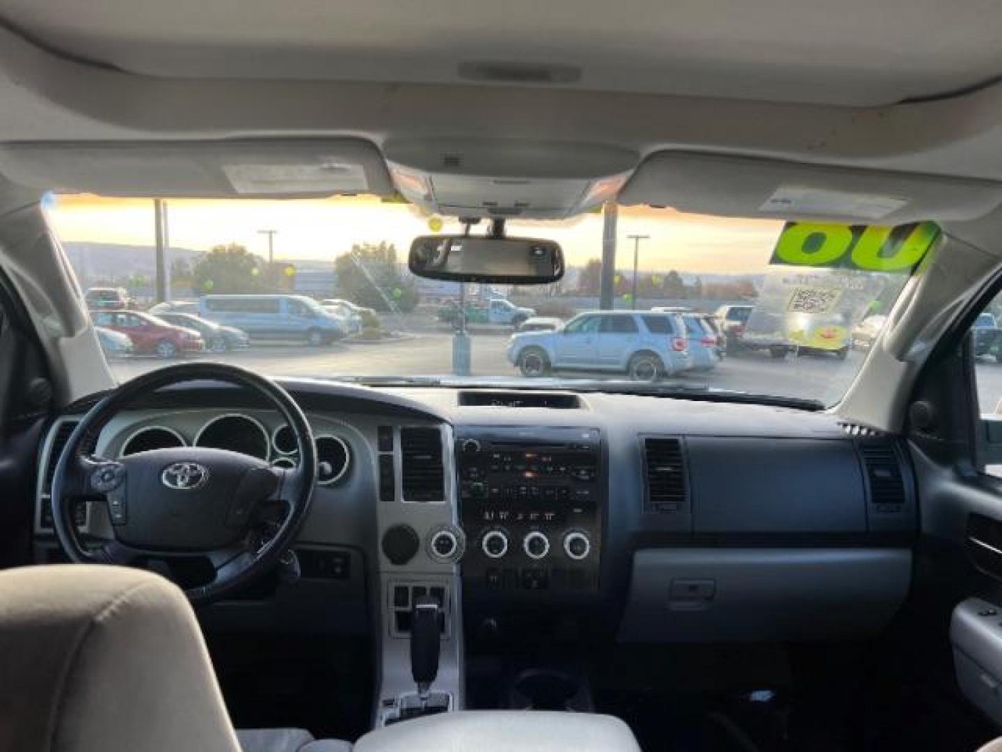 2008 Super White /Graphite Cloth Interior Toyota Sequoia SR5 5.7L 2WD (5TDZY64A18S) with an 4.7L V8 DOHC 32V engine, 6-Speed Automatic transmission, located at 1865 East Red Hills Pkwy, St. George, 84770, (435) 628-0023, 37.120850, -113.543640 - Photo#22