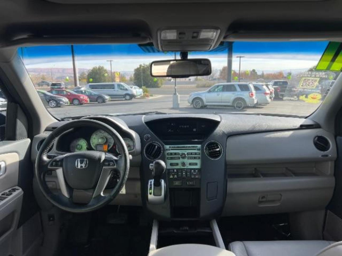 2011 Bali Blue Pearl /Gray Leather Interior Honda Pilot EX-L 2WD 5-Spd AT (5FNYF3H59BB) with an 3.5L V6 SOHC 24V engine, 5-Speed Automatic transmission, located at 1865 East Red Hills Pkwy, St. George, 84770, (435) 628-0023, 37.120850, -113.543640 - Photo#27