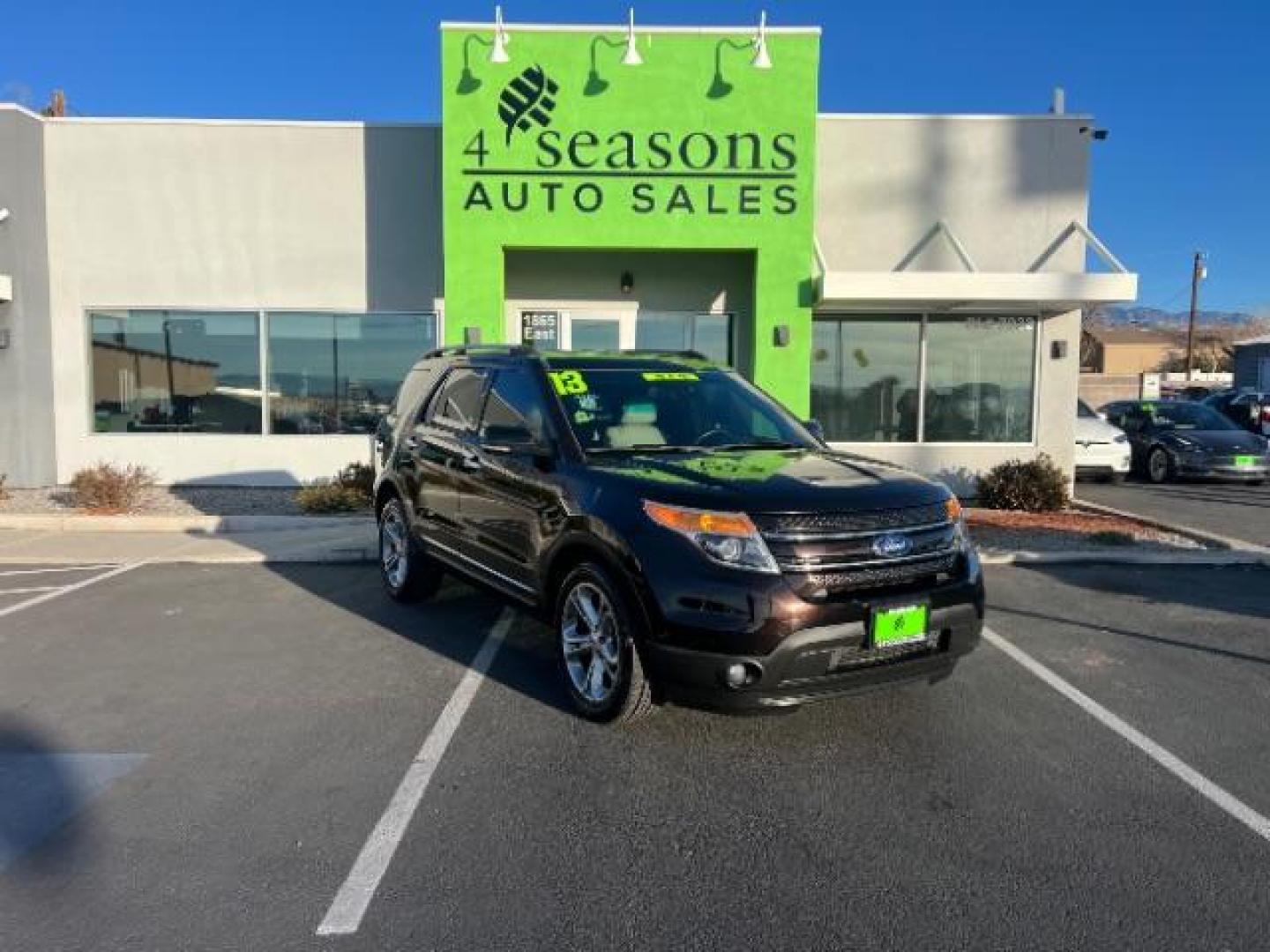 2013 Kodiak Brown Metallic /Medium Light Stone Perforated Leather Interior Ford Explorer Limited 4WD (1FM5K8F82DG) with an 3.5L V6 DOHC 24V engine, 6-Speed Automatic transmission, located at 1865 East Red Hills Pkwy, St. George, 84770, (435) 628-0023, 37.120850, -113.543640 - We specialize in helping ALL people get the best financing available. No matter your credit score, good, bad or none we can get you an amazing rate. Had a bankruptcy, divorce, or repossessions? We give you the green light to get your credit back on the road. Low down and affordable payments that fit - Photo#0