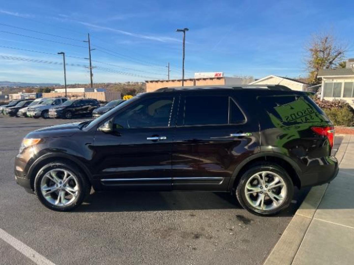 2013 Kodiak Brown Metallic /Medium Light Stone Perforated Leather Interior Ford Explorer Limited 4WD (1FM5K8F82DG) with an 3.5L V6 DOHC 24V engine, 6-Speed Automatic transmission, located at 1865 East Red Hills Pkwy, St. George, 84770, (435) 628-0023, 37.120850, -113.543640 - We specialize in helping ALL people get the best financing available. No matter your credit score, good, bad or none we can get you an amazing rate. Had a bankruptcy, divorce, or repossessions? We give you the green light to get your credit back on the road. Low down and affordable payments that fit - Photo#3