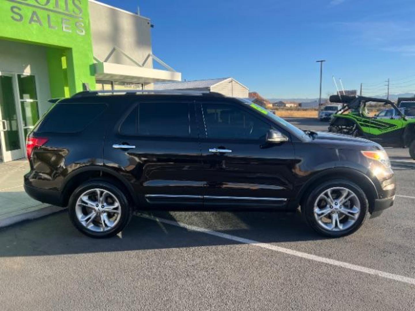 2013 Kodiak Brown Metallic /Medium Light Stone Perforated Leather Interior Ford Explorer Limited 4WD (1FM5K8F82DG) with an 3.5L V6 DOHC 24V engine, 6-Speed Automatic transmission, located at 1865 East Red Hills Pkwy, St. George, 84770, (435) 628-0023, 37.120850, -113.543640 - We specialize in helping ALL people get the best financing available. No matter your credit score, good, bad or none we can get you an amazing rate. Had a bankruptcy, divorce, or repossessions? We give you the green light to get your credit back on the road. Low down and affordable payments that fit - Photo#7