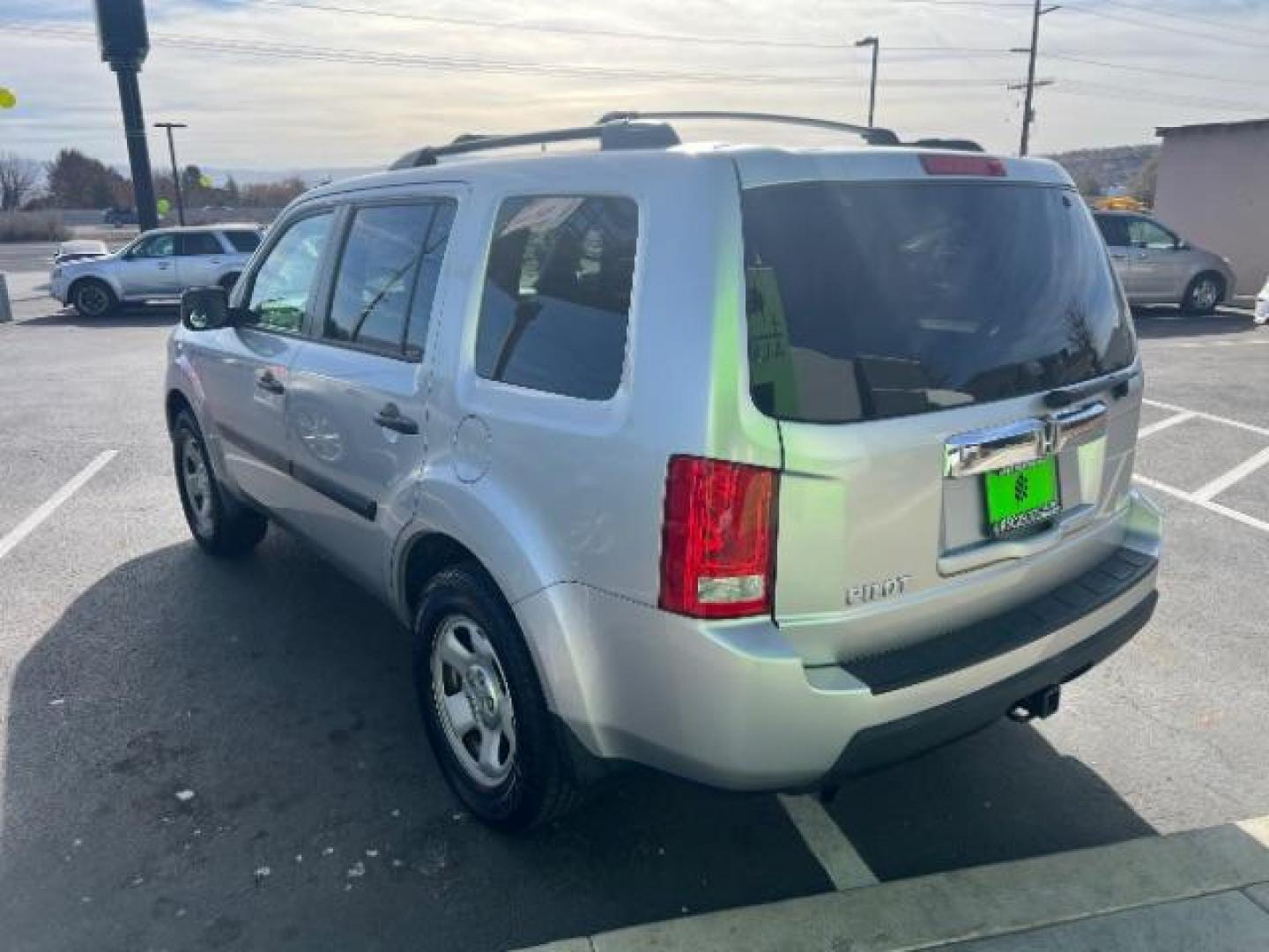 2011 Honda Pilot LX photo 6