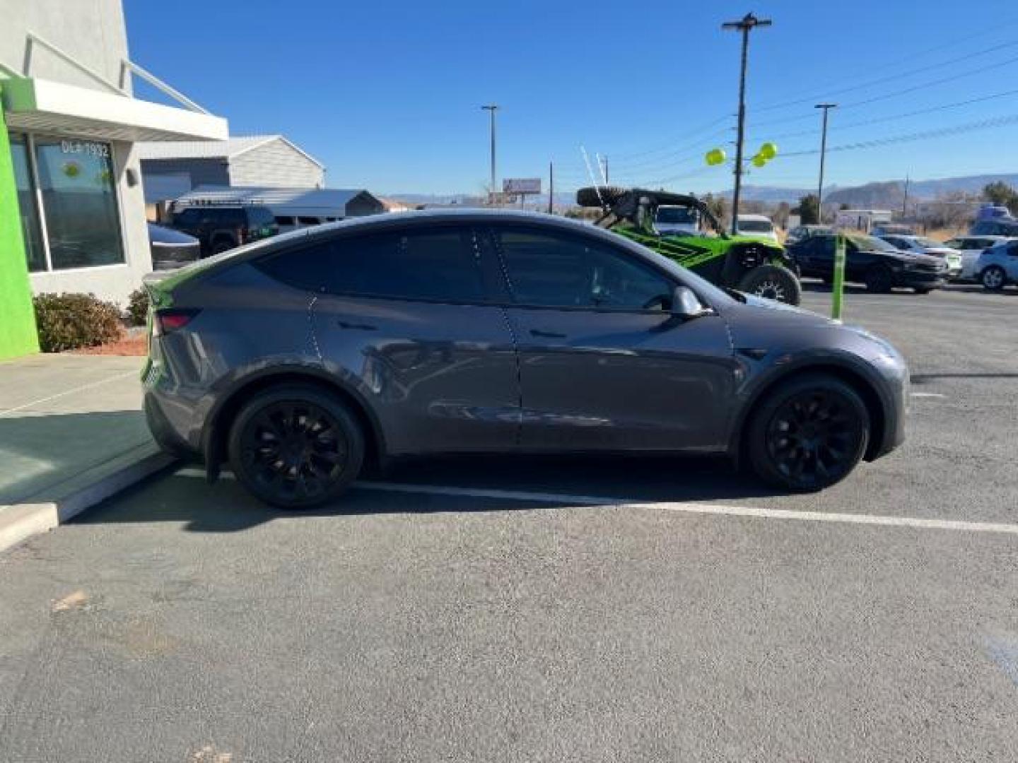 2022 Grey /Black Tesla Model Y Long Range (7SAYGAEE1NF) with an Electric engine, 1 Speed-Automatic transmission, located at 1865 East Red Hills Pkwy, St. George, 84770, (435) 628-0023, 37.120850, -113.543640 - Photo#7