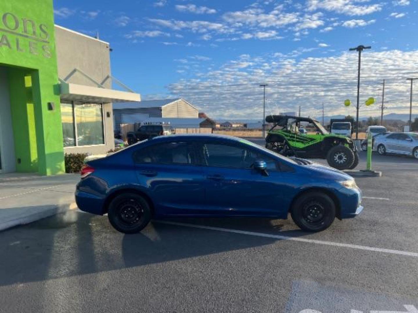 2014 Dyno Blue Pearl /Gray Honda Civic LX Sedan CVT (19XFB2F58EE) with an 1.8L L4 SOHC 16V engine, Continuously Variable Transmission transmission, located at 1865 East Red Hills Pkwy, St. George, 84770, (435) 628-0023, 37.120850, -113.543640 - Photo#7