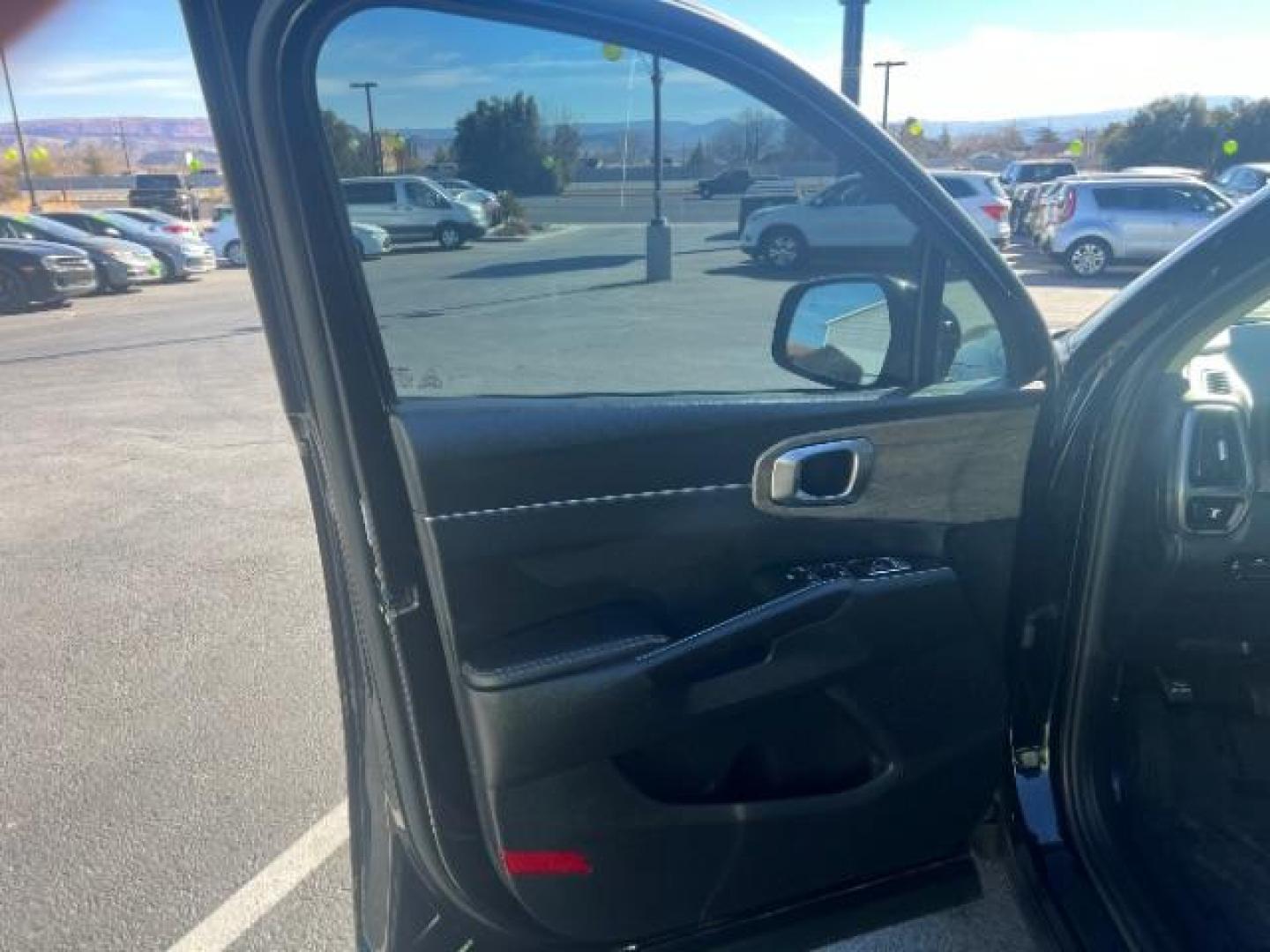 2022 Black /Black Leather Interior Kia Sorento X-Line S (5XYRLDLC5NG) with an 4 CYL engine, AUTOMATIC transmission, located at 1865 East Red Hills Pkwy, St. George, 84770, (435) 628-0023, 37.120850, -113.543640 - We specialize in helping ALL people get the best financing available. No matter your credit score, good, bad or none we can get you an amazing rate. Had a bankruptcy, divorce, or repossessions? We give you the green light to get your credit back on the road. Low down and affordable payments that fit - Photo#12