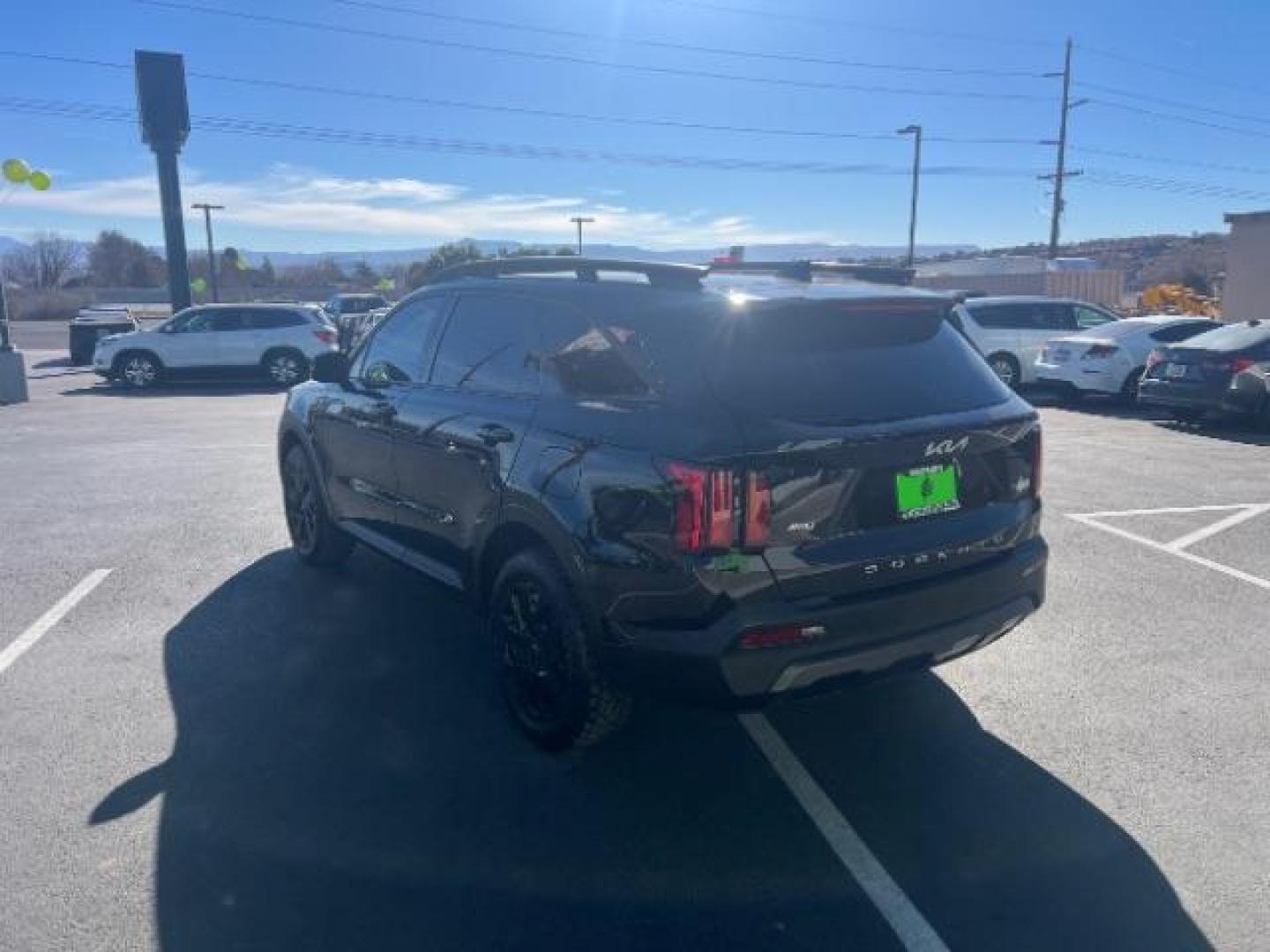 2022 Black /Black Leather Interior Kia Sorento X-Line S (5XYRLDLC5NG) with an 4 CYL engine, AUTOMATIC transmission, located at 1865 East Red Hills Pkwy, St. George, 84770, (435) 628-0023, 37.120850, -113.543640 - We specialize in helping ALL people get the best financing available. No matter your credit score, good, bad or none we can get you an amazing rate. Had a bankruptcy, divorce, or repossessions? We give you the green light to get your credit back on the road. Low down and affordable payments that fit - Photo#4