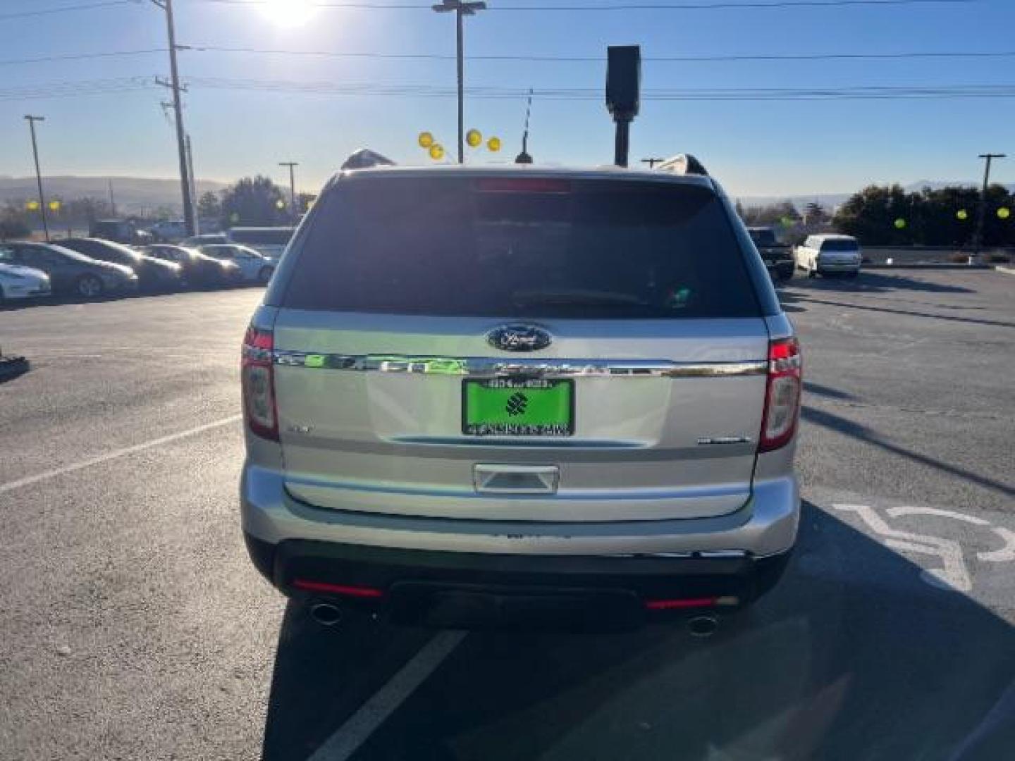 2013 Ingot Silver Metallic /Charcoal Black Leather Interior Ford Explorer XLT FWD (1FM5K7D86DG) with an 3.5L V6 DOHC 24V engine, 6-Speed Automatic transmission, located at 1865 East Red Hills Pkwy, St. George, 84770, (435) 628-0023, 37.120850, -113.543640 - Photo#5