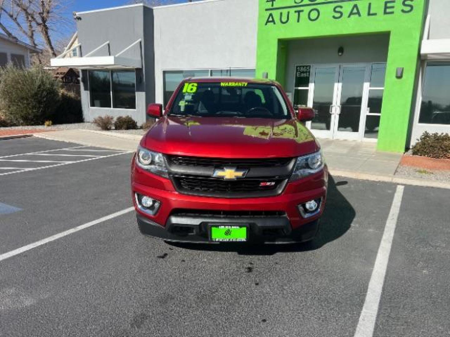 2016 Red Rock Metallic /Jet Black, leatherette/cloth Chevrolet Colorado Z71 Crew Cab 2WD Short Box (1GCGSDE36G1) with an 3.6L V6 DOHC 24V engine, 6-Speed Automatic transmission, located at 1865 East Red Hills Pkwy, St. George, 84770, (435) 628-0023, 37.120850, -113.543640 - We specialize in helping ALL people get the best financing available. No matter your credit score, good, bad or none we can get you an amazing rate. Had a bankruptcy, divorce, or repossessions? We give you the green light to get your credit back on the road. Low down and affordable payments that fit - Photo#1