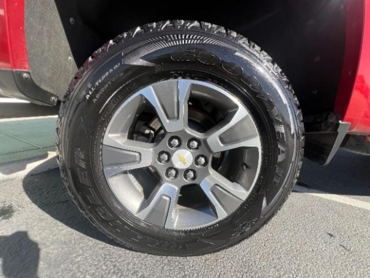 2016 Red Rock Metallic /Jet Black, leatherette/cloth Chevrolet Colorado Z71 Crew Cab 2WD Short Box (1GCGSDE36G1) with an 3.6L V6 DOHC 24V engine, 6-Speed Automatic transmission, located at 1865 East Red Hills Pkwy, St. George, 84770, (435) 628-0023, 37.120850, -113.543640 - We specialize in helping ALL people get the best financing available. No matter your credit score, good, bad or none we can get you an amazing rate. Had a bankruptcy, divorce, or repossessions? We give you the green light to get your credit back on the road. Low down and affordable payments that fit - Photo#8