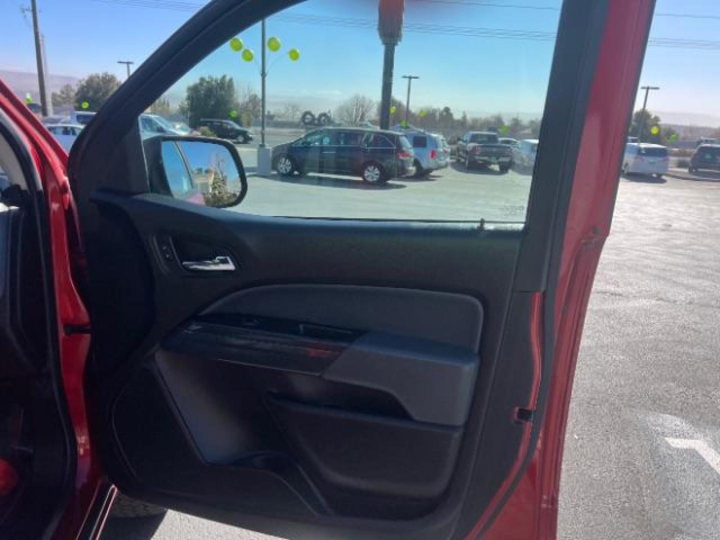 2016 Red Rock Metallic /Jet Black, leatherette/cloth Chevrolet Colorado Z71 Crew Cab 2WD Short Box (1GCGSDE36G1) with an 3.6L V6 DOHC 24V engine, 6-Speed Automatic transmission, located at 1865 East Red Hills Pkwy, St. George, 84770, (435) 628-0023, 37.120850, -113.543640 - We specialize in helping ALL people get the best financing available. No matter your credit score, good, bad or none we can get you an amazing rate. Had a bankruptcy, divorce, or repossessions? We give you the green light to get your credit back on the road. Low down and affordable payments that fit - Photo#27