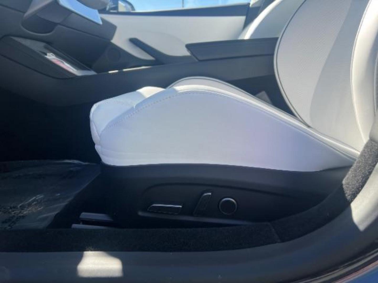 2024 Stealth Gray /Black and White Tesla Model 3 Plaid (5YJ3E1ET4RF) with an ELECTRIC engine, 1-Speed Automatic transmission, located at 1865 East Red Hills Pkwy, St. George, 84770, (435) 628-0023, 37.120850, -113.543640 - Experience the exhilarating performance of the near-new, redesigned 2024 Tesla Model 3 Performance. This high-performance sedan boasts 510 horsepower, accelerating from 0 to 60 mph in just 2.9 seconds, with a top speed of 163 mph. Equipped with adaptive suspension and track mode, it offers a dynamic - Photo#15