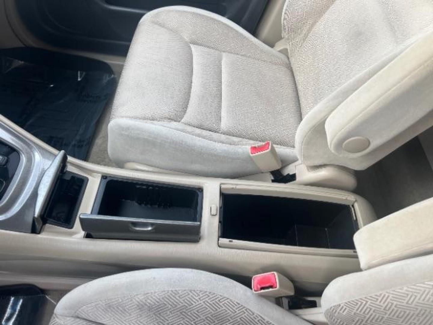 2003 Vintage Gold Metallic /Ivory Cloth Interior Trim Toyota Highlander V6 2WD (JTEGF21A830) with an 3.0L V6 DOHC 24V engine, 4-Speed Automatic transmission, located at 1865 East Red Hills Pkwy, St. George, 84770, (435) 628-0023, 37.120850, -113.543640 - We specialize in helping ALL people get the best financing available. No matter your credit score, good, bad or none we can get you an amazing rate. Had a bankruptcy, divorce, or repossessions? We give you the green light to get your credit back on the road. Low down and affordable payments that fit - Photo#19