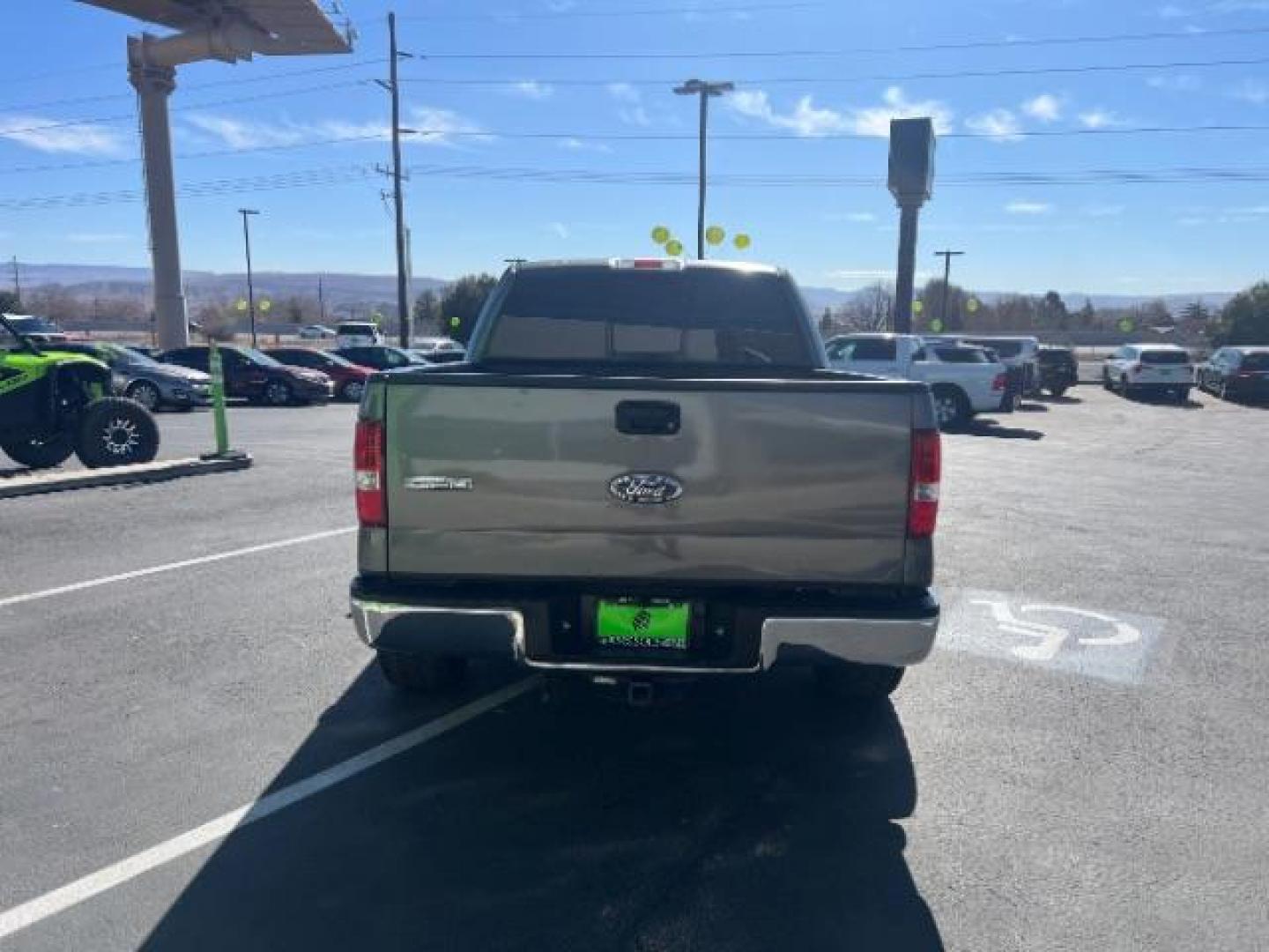 2005 Dark Shadow Gray Clearcoat Metallic /Dark Flint Ford F-150 XLT (1FTRW12W05F) with an Triton 4.6L V-8 regular unleaded engine, AUTOMATIC transmission, located at 1865 East Red Hills Pkwy, St. George, 84770, (435) 628-0023, 37.120850, -113.543640 - We specialize in helping ALL people get the best financing available. No matter your credit score, good, bad or none we can get you an amazing rate. Had a bankruptcy, divorce, or repossessions? We give you the green light to get your credit back on the road. Low down and affordable payments that fit - Photo#5