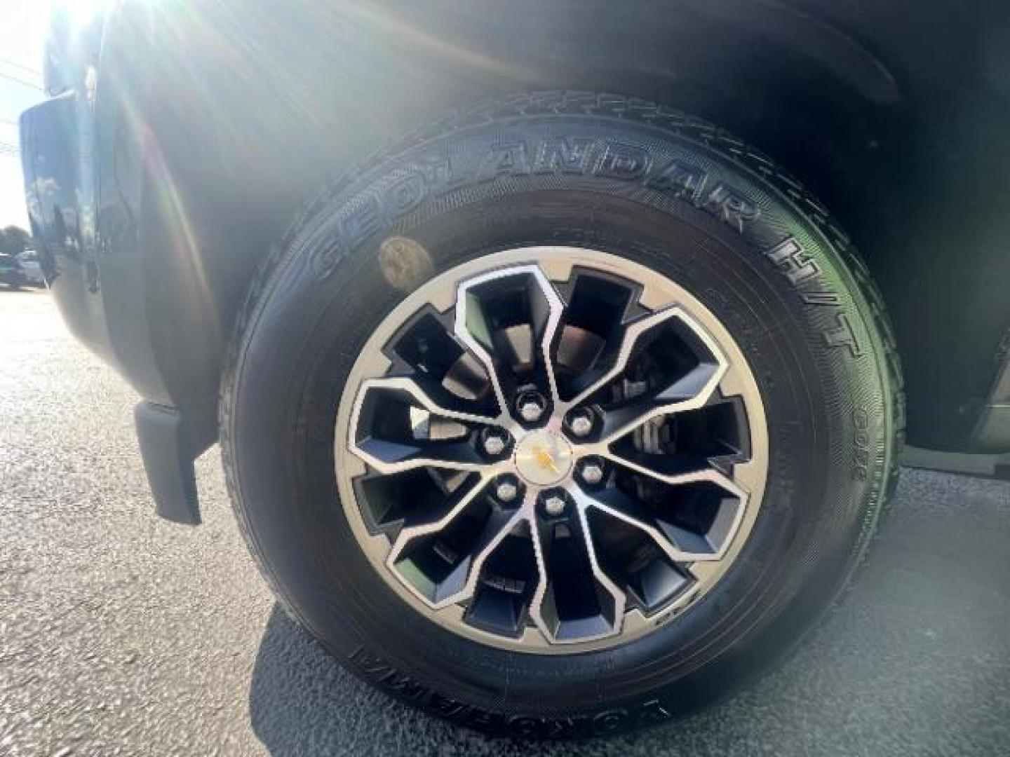 2016 Black /Black Leather Interior Chevrolet Colorado Z71 Crew Cab 4WD Long Box (1GCGTDE39G1) with an 3.6L V6 DOHC 24V GAS engine, 6-Speed Automatic transmission, located at 1865 East Red Hills Pkwy, St. George, 84770, (435) 628-0023, 37.120850, -113.543640 - We specialize in helping ALL people get the best financing available. No matter your credit score, good, bad or none we can get you an amazing rate. Had a bankruptcy, divorce, or repossessions? We give you the green light to get your credit back on the road. Low down and affordable payments that fit - Photo#10