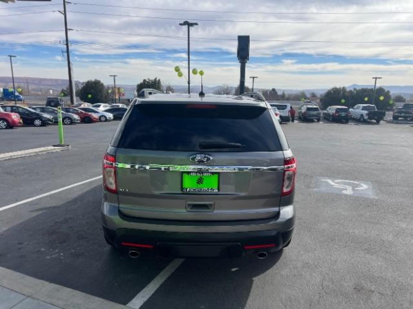 2014 Gray /Black Leather Interior Ford Explorer S (1FM5K7D82EG) with an 3.5L V6 DOHC 24V engine, 6-Speed Automatic transmission, located at 940 North Main Street, Cedar City, UT, 84720, (435) 628-0023, 37.692936, -113.061897 - We specialize in helping ALL people get the best financing available. No matter your credit score, good, bad or none we can get you an amazing rate. Had a bankruptcy, divorce, or repossessions? We give you the green light to get your credit back on the road. Low down and affordable payments that fit - Photo#5