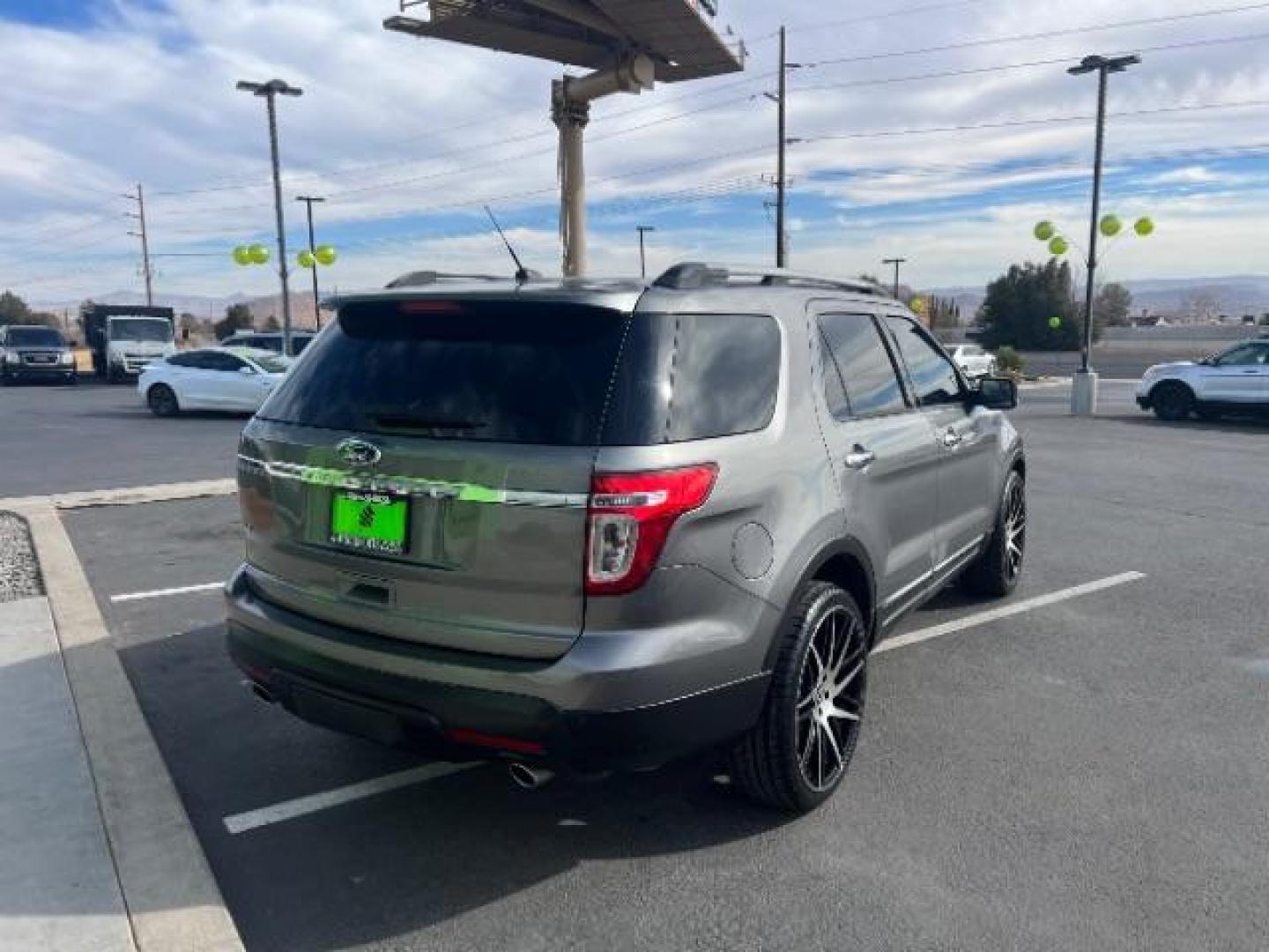 2014 Gray /Black Leather Interior Ford Explorer S (1FM5K7D82EG) with an 3.5L V6 DOHC 24V engine, 6-Speed Automatic transmission, located at 940 North Main Street, Cedar City, UT, 84720, (435) 628-0023, 37.692936, -113.061897 - We specialize in helping ALL people get the best financing available. No matter your credit score, good, bad or none we can get you an amazing rate. Had a bankruptcy, divorce, or repossessions? We give you the green light to get your credit back on the road. Low down and affordable payments that fit - Photo#6