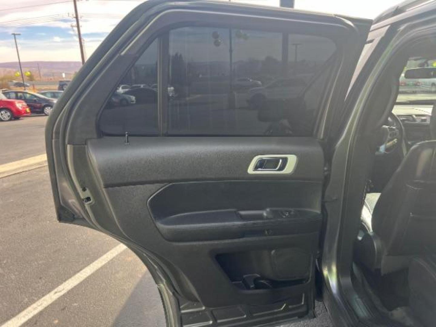 2014 Gray /Black Leather Interior Ford Explorer S (1FM5K7D82EG) with an 3.5L V6 DOHC 24V engine, 6-Speed Automatic transmission, located at 940 North Main Street, Cedar City, UT, 84720, (435) 628-0023, 37.692936, -113.061897 - We specialize in helping ALL people get the best financing available. No matter your credit score, good, bad or none we can get you an amazing rate. Had a bankruptcy, divorce, or repossessions? We give you the green light to get your credit back on the road. Low down and affordable payments that fit - Photo#21