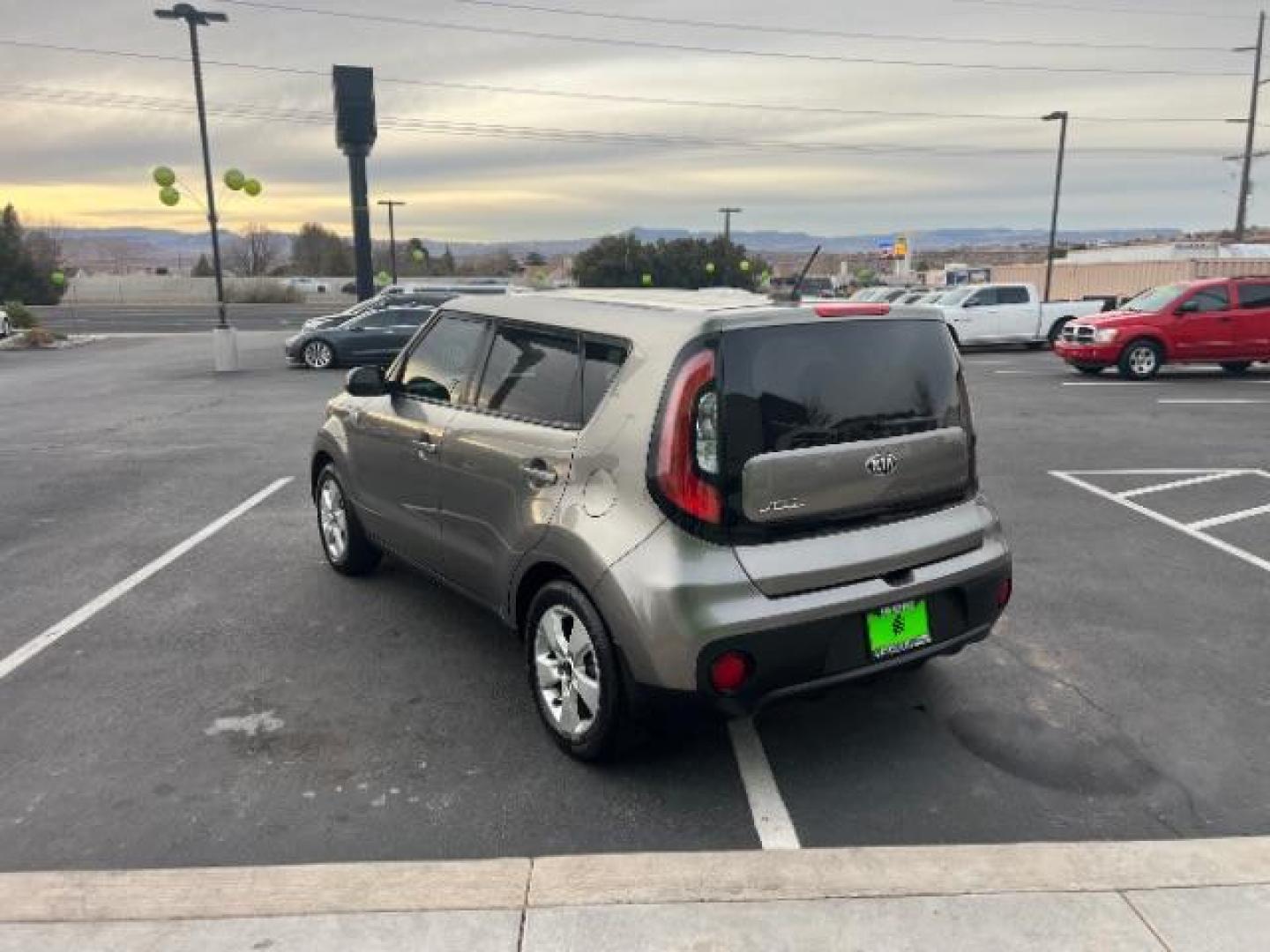 2018 Gray /Black Leather Interior Kia Soul Base 6M (KNDJN2A24J7) with an 1.6L L4 DOHC 16V engine, 6-Speed Automatic transmission, located at 940 North Main Street, Cedar City, UT, 84720, (435) 628-0023, 37.692936, -113.061897 - We specialize in helping ALL people get the best financing available. No matter your credit score, good, bad or none we can get you an amazing rate. Had a bankruptcy, divorce, or repossessions? We give you the green light to get your credit back on the road. Low down and affordable payments that fit - Photo#4