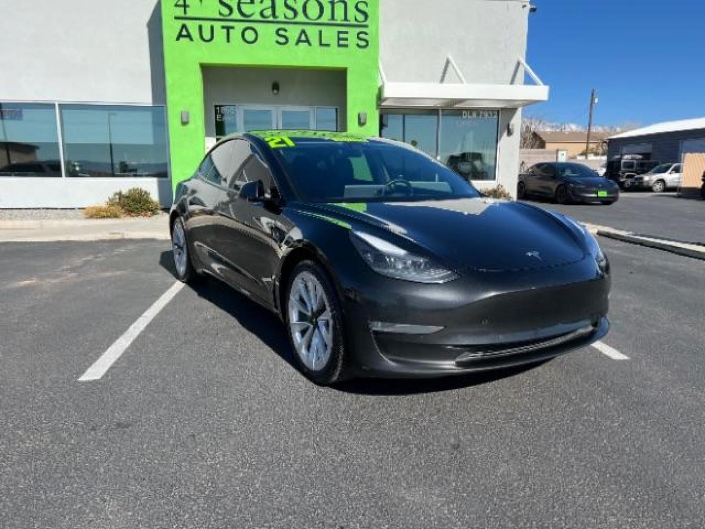 2021 Solid Black /Black Tesla Model 3 Long Range Dual Motor All-Wheel Drive (5YJ3E1EB1MF) , located at 1865 East Red Hills Pkwy, St. George, 84770, (435) 628-0023, 37.120850, -113.543640 - ****Price includes $4k IRS EV REBATE**** We are setup with IRS to file the rebate directly and take credit off the price of car. Check with IRS EV website to be sure you qualify. Trump has threatened to end rebate so ACT FAST! 2021 Tesla Model 3 Long Range AWD with 91,847 miles. Powered by a dual- - Photo#0