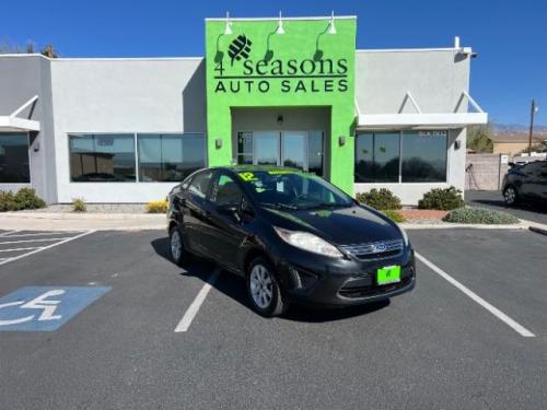 2012 Ford Fiesta SE Sedan