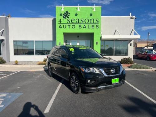 2019 Nissan Pathfinder SL